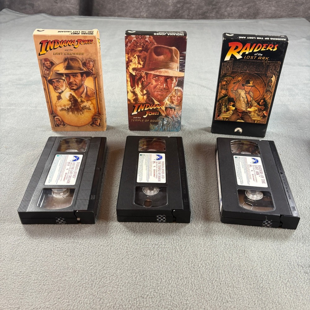 Indiana Jones Trilogy VHS Box Set Collectors Edition Raiders Temple Last Crusade